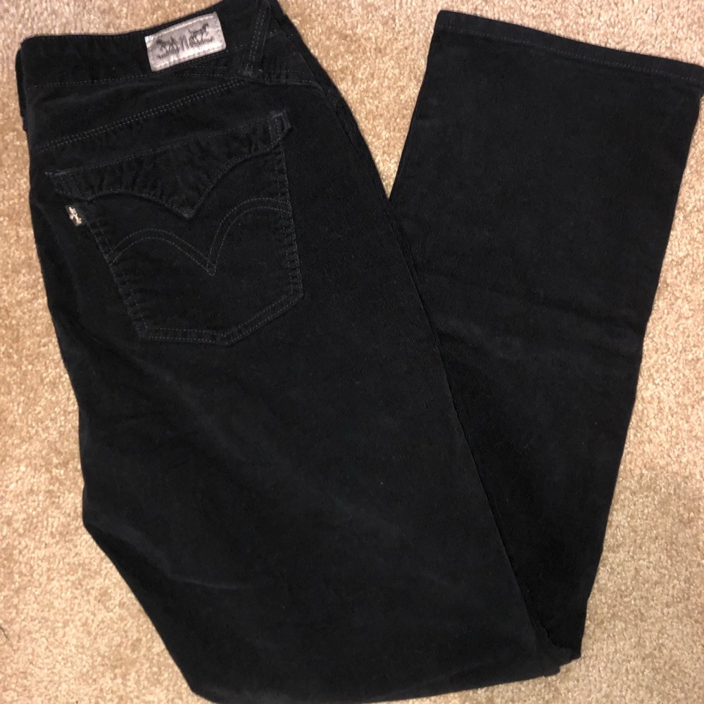 SALE...Women’s Black Levi 505 Straight Leg Corduroy Jeans